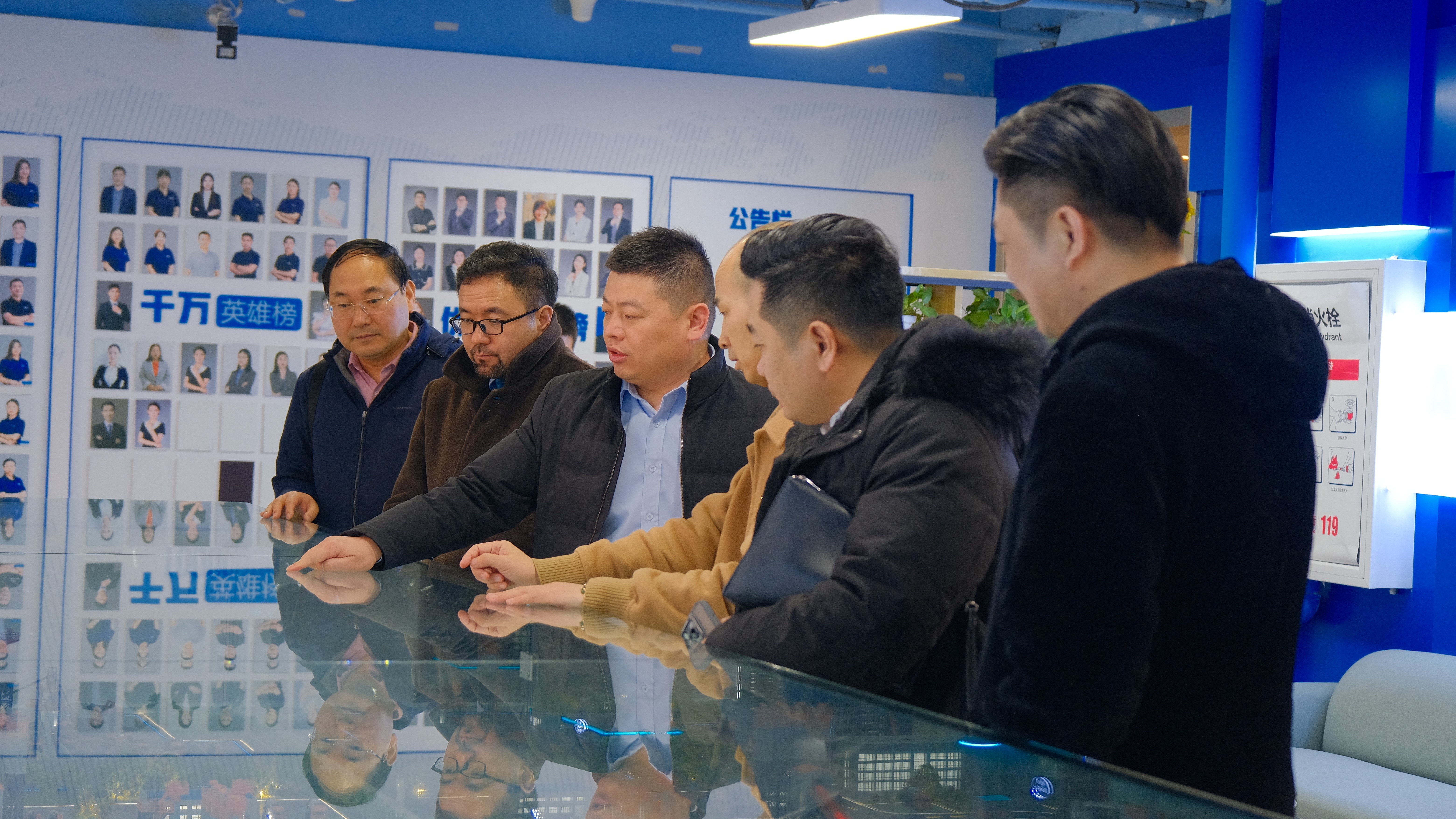 mg冰球突破奢华版(试玩)官方网站